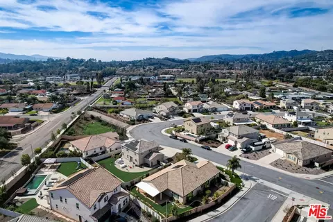 View/Area - 617 Lehner Ave, Escondido, CA 92026 photo 7 of 9