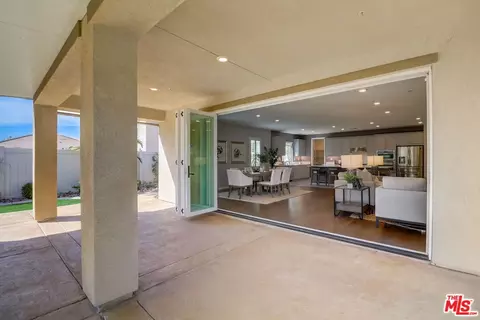 Exterior - 617 Lehner Ave, Escondido, CA 92026 photo 6 of 13