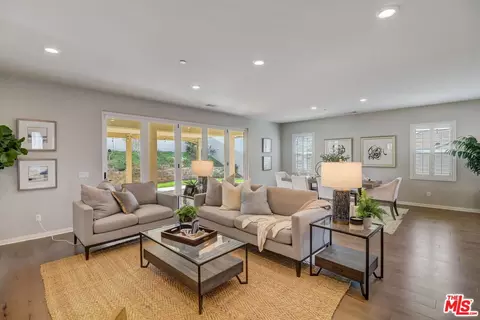 Living - 617 Lehner Ave, Escondido, CA 92026 photo 1 of 6