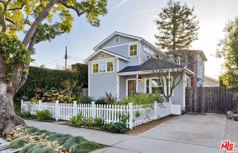817 Galloway St, Pacific Palisades, CA 90272