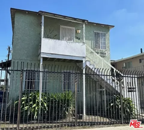 7818 Avalon Blvd, Los Angeles, CA 90003