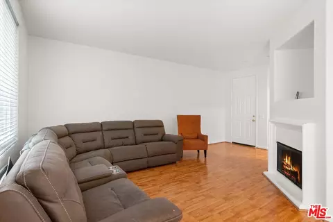 Living - 17882 Balsam Ct, Carson, CA 90746 photo 2 of 2