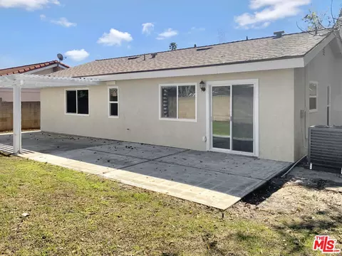 Exterior - 233 E Kirkwall Rd, Azusa, CA 91702 photo 4 of 4