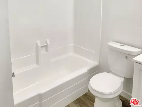 Bath - 233 E Kirkwall Rd, Azusa, CA 91702 photo 4 of 4