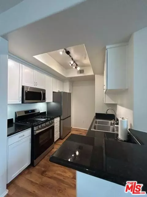 4060 Glencoe Ave #319, Marina Del Rey, CA 90292