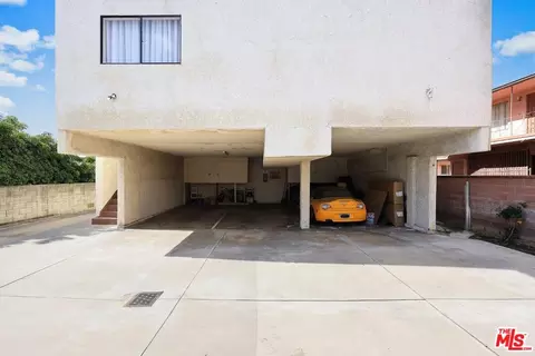 Exterior - 412 Fischer St, Glendale, CA 91205 photo 8 of 12