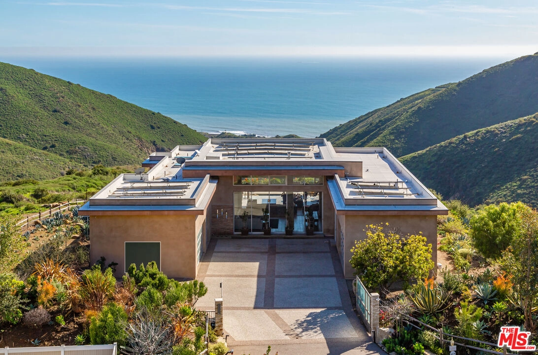 10715 Yerba Buena Rd  