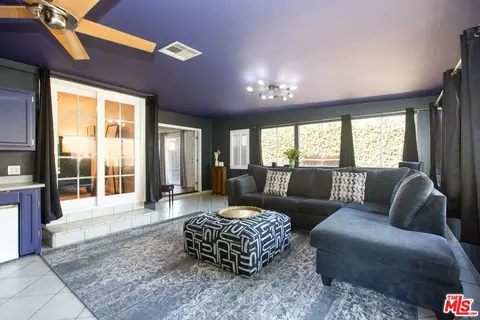 Living - 2128 N Brighton St, Burbank, CA 91504 photo 3 of 4