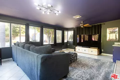 Living - 2128 N Brighton St, Burbank, CA 91504 photo 4 of 4