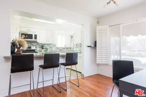 Kitchen - 2128 N Brighton St, Burbank, CA 91504 photo 1 of 6