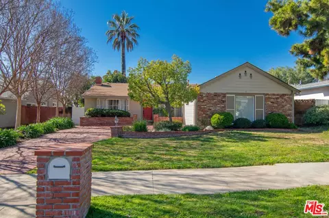 24250 Highlander Rd, West Hills, CA 91307