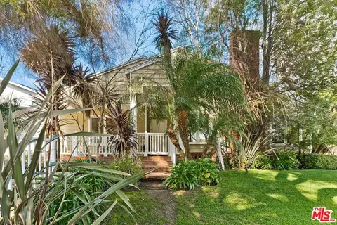 9701 Oakmore Rd, Los Angeles, CA 90035