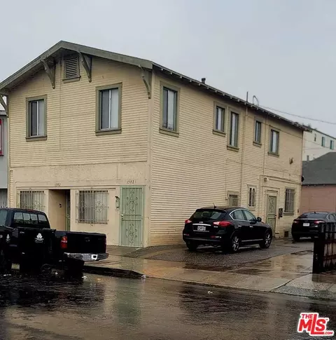 1302 W 35th Pl, Los Angeles, CA 90007