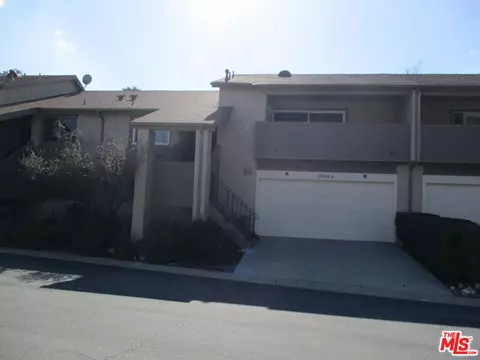 20064 Avenue Of The Oaks, Newhall, CA 91321