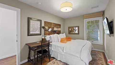 Bedroom - 30 Wavecrest Ave, Venice, CA 90291 photo 4 of 8