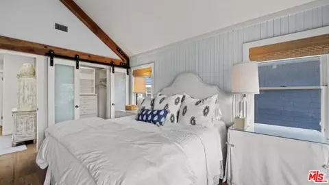 Bedroom - 30 Wavecrest Ave, Venice, CA 90291 photo 2 of 8