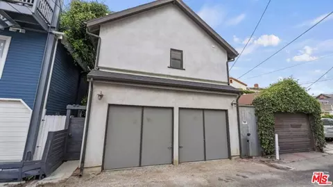 Exterior - 30 Wavecrest Ave, Venice, CA 90291 photo 8 of 8