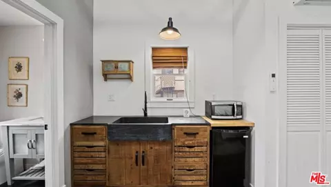 Other - 30 Wavecrest Ave, Venice, CA 90291 photo 3 of 3