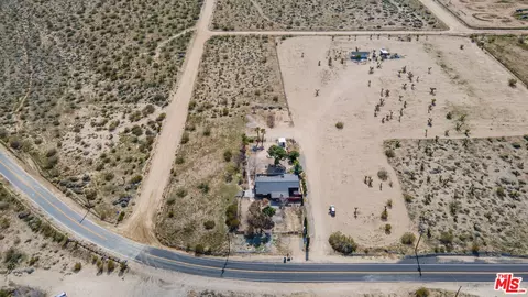 View/Area - 13550 E Ave, Pearblossom, CA 93553 photo 4 of 6