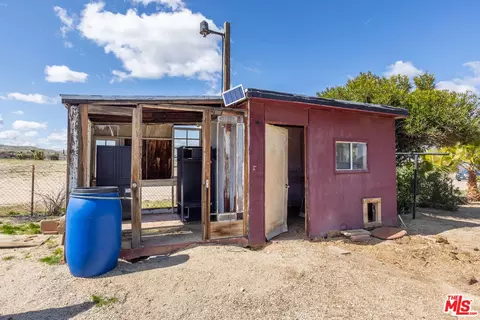 Other - 13550 E Ave, Pearblossom, CA 93553 photo 14 of 15