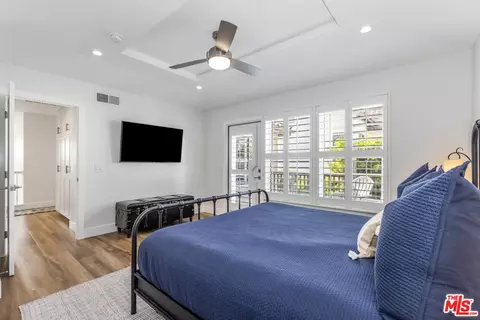 Bedroom - 7180 Pintail Dr, Carlsbad, CA 92011 photo 2 of 8