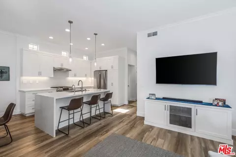 Kitchen - 7180 Pintail Dr, Carlsbad, CA 92011 photo 10 of 10