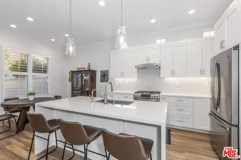Kitchen - 7180 Pintail Dr, Carlsbad, CA 92011 photo 8 of 10