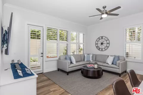 Living - 7180 Pintail Dr, Carlsbad, CA 92011 photo 6 of 7