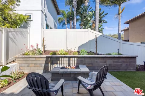 Exterior - 7180 Pintail Dr, Carlsbad, CA 92011 photo 11 of 14