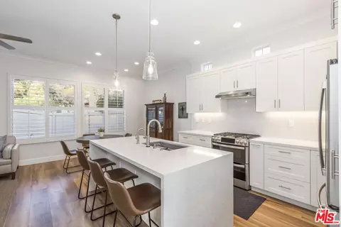 Kitchen - 7180 Pintail Dr, Carlsbad, CA 92011 photo 3 of 10