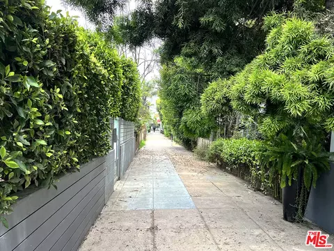 Exterior - 17 26th Ave, Venice, CA 90291 photo 10 of 10