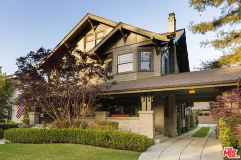146 S Norton Ave, Los Angeles, CA 90004