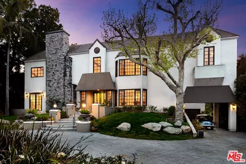 4333 Forman Ave, Toluca Lake, CA 91602
