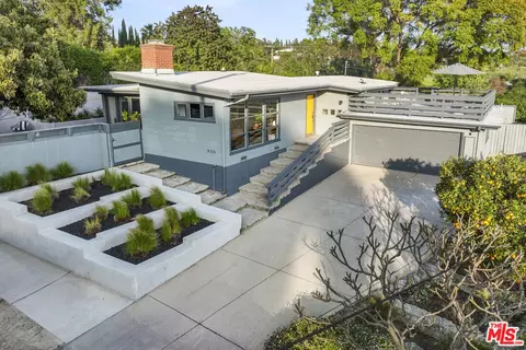 920 Cancho Dr, La Habra Heights, CA 90631