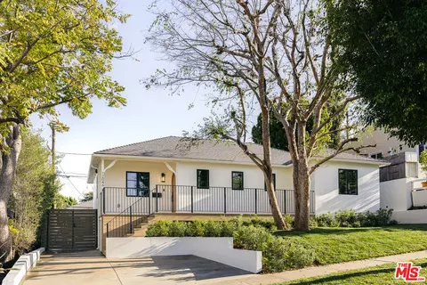 12046 Marine St, Los Angeles, CA 90066