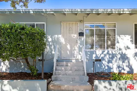 Exterior - 731 N Madison Ave, Pasadena, CA 91104 photo 9 of 22