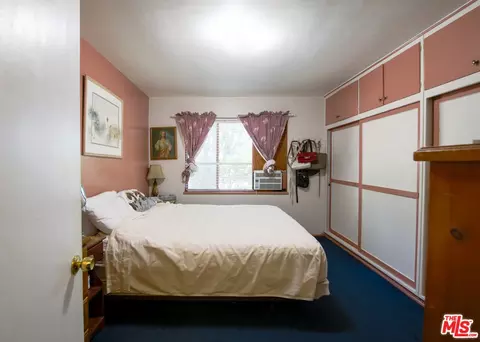 Bedroom - 731 N Madison Ave, Pasadena, CA 91104 photo 5 of 8