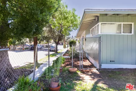 Exterior - 731 N Madison Ave, Pasadena, CA 91104 photo 18 of 22