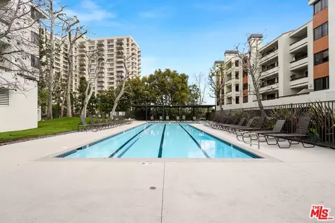 2142 Century Park Ln #215, Los Angeles, CA 90067