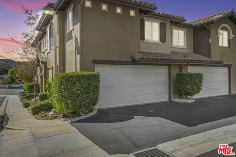 Exterior - 309 Eric Pl, Thousand Oaks, CA 91362 photo 4 of 4