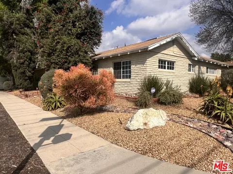 15957 San Fernando Mission Blvd, Granada Hills, CA 91344