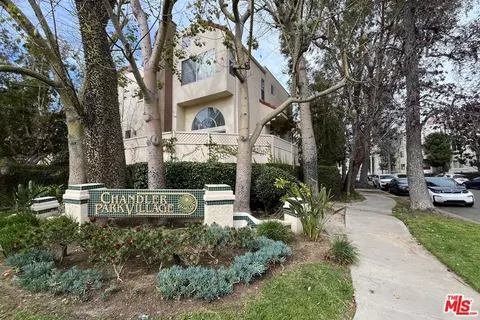 5455 Sylmar Ave #1705, Sherman Oaks, CA 91401