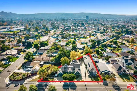 View/Area - 638 E Badillo St, Covina, CA 91723 photo 1 of 5
