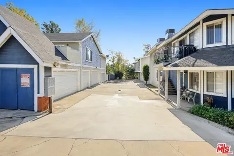 Exterior - 638 E Badillo St, Covina, CA 91723 photo 7 of 14