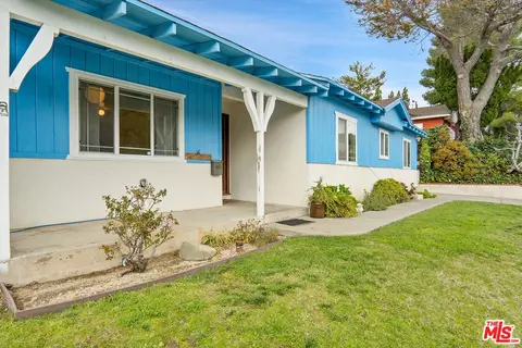 Exterior - 10835 Hillhaven Ave, Tujunga, CA 91042 photo 7 of 11