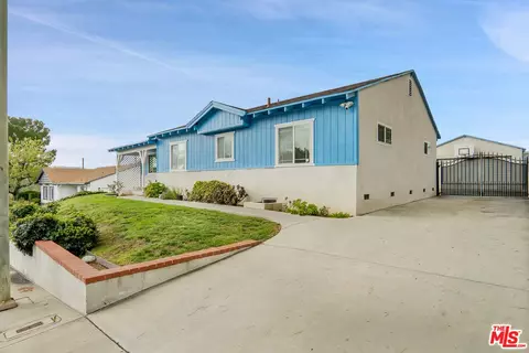 Exterior - 10835 Hillhaven Ave, Tujunga, CA 91042 photo 8 of 11