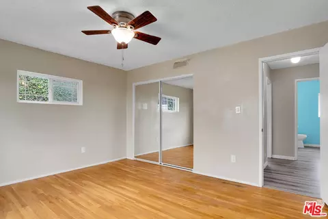 Bedroom - 10835 Hillhaven Ave, Tujunga, CA 91042 photo 3 of 3