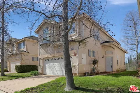 2873 Capella Way, Thousand Oaks, CA 91362