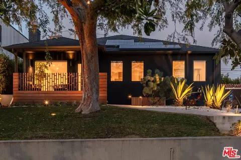 3650 Corinth Ave, Los Angeles, CA 90066