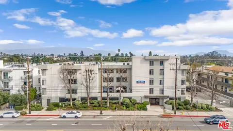 6220 Fulton Ave, Van Nuys, CA 91401